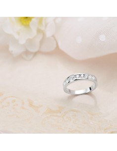 Sortija Oro Blanco 1 Ley con 9 diamantes 2