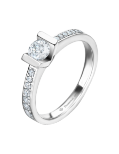 Sortija Oro blanco y diamantes